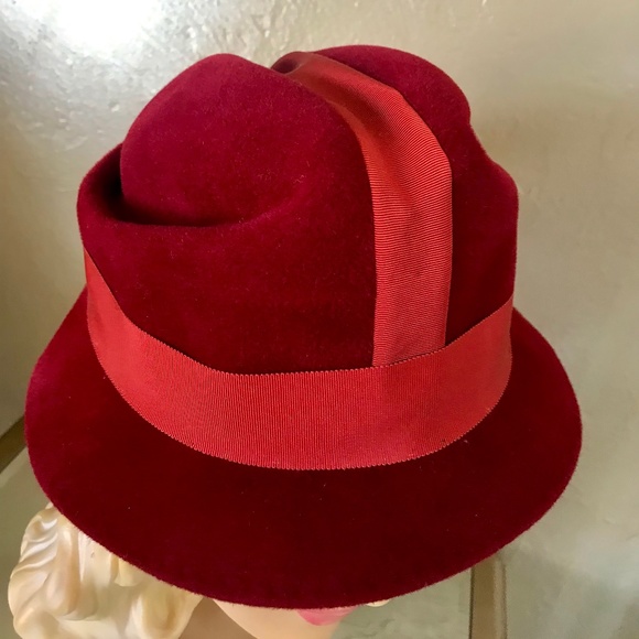 EXQUISITE DESIGNER LILLY DACHE/DACHETTES VINTAGE CLARET RED FELT/GROSGRAIN HAT main image 13